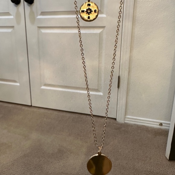 Gold Necklace two layers - Picture 5 of 9